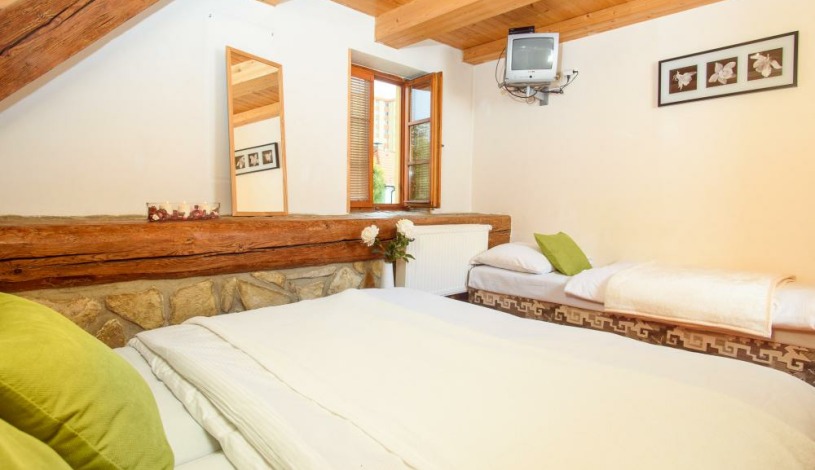 HOTEL BELLA Praha - Pětilůžkový pokoj